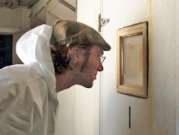 Examine the pigs before entering the room.