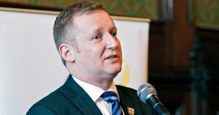 RVC principal to step down for high US job