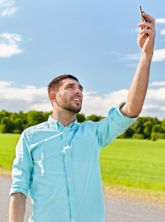 Hubert spent two weeks trying to find a phone signal, but to no avail. Image © Syda Productions / Adobe Stock