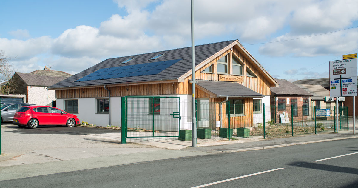 Exterior_Bryn-Veterinary-Centre_DSC2223
