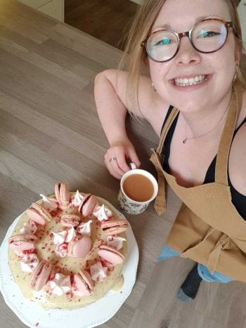 Holly Sutton has found baking has relieved a lot of the stress caused by finishing her veterinary course amid the COVID-19 pandemic.